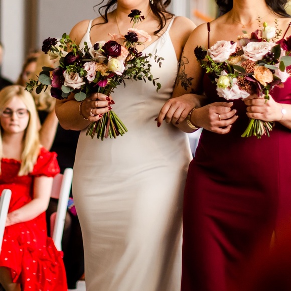 Essence of Australia wedding gown with some custom alterations. - Picture 6 of 6